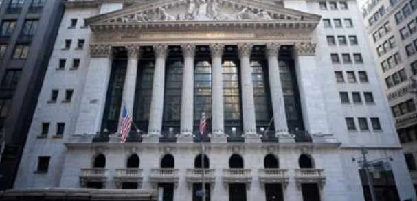 美国财政部再颁发许可证 为更多俄罗斯石油销售