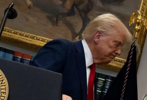 特朗普暂缓对关键矿产加征关税 将寻求通过谈判