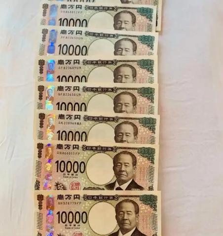 日元兑美元走高 日本首相的警告加剧干预风险