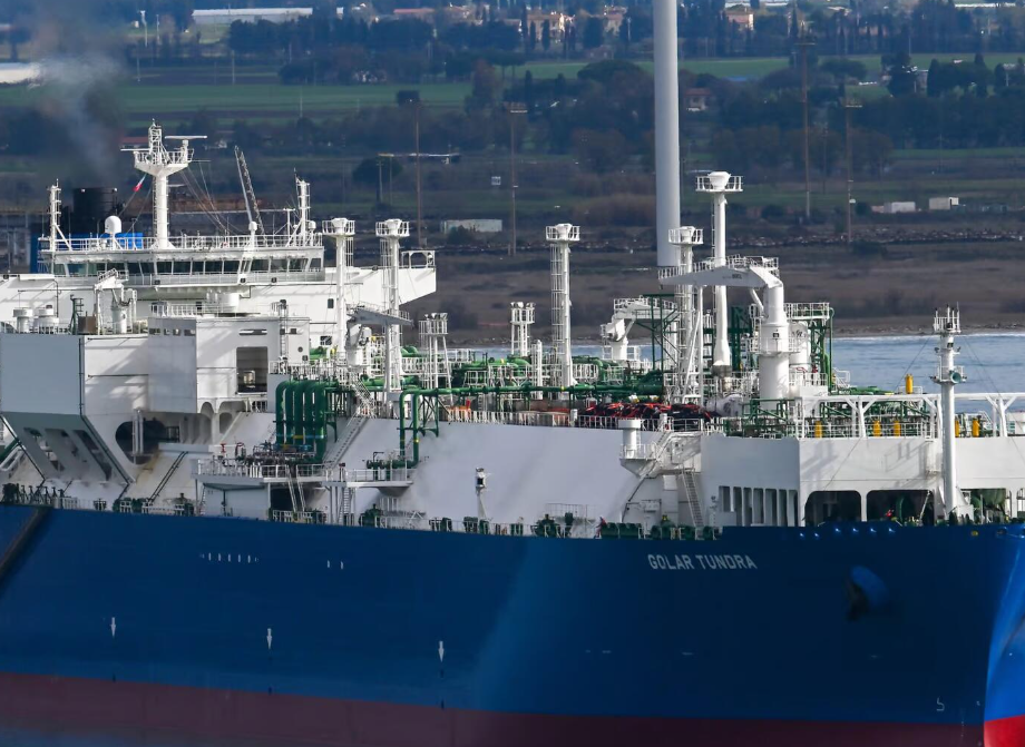 无人机在黑海袭击油轮 消息人士称哈萨克斯坦石