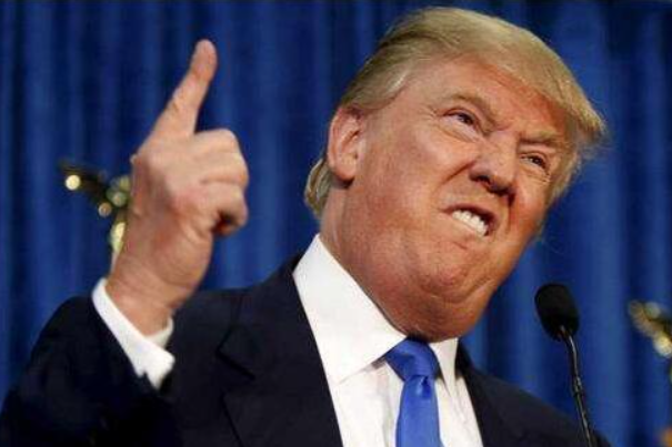 特朗普称伊朗在允许石油通过霍尔木兹海峡一事